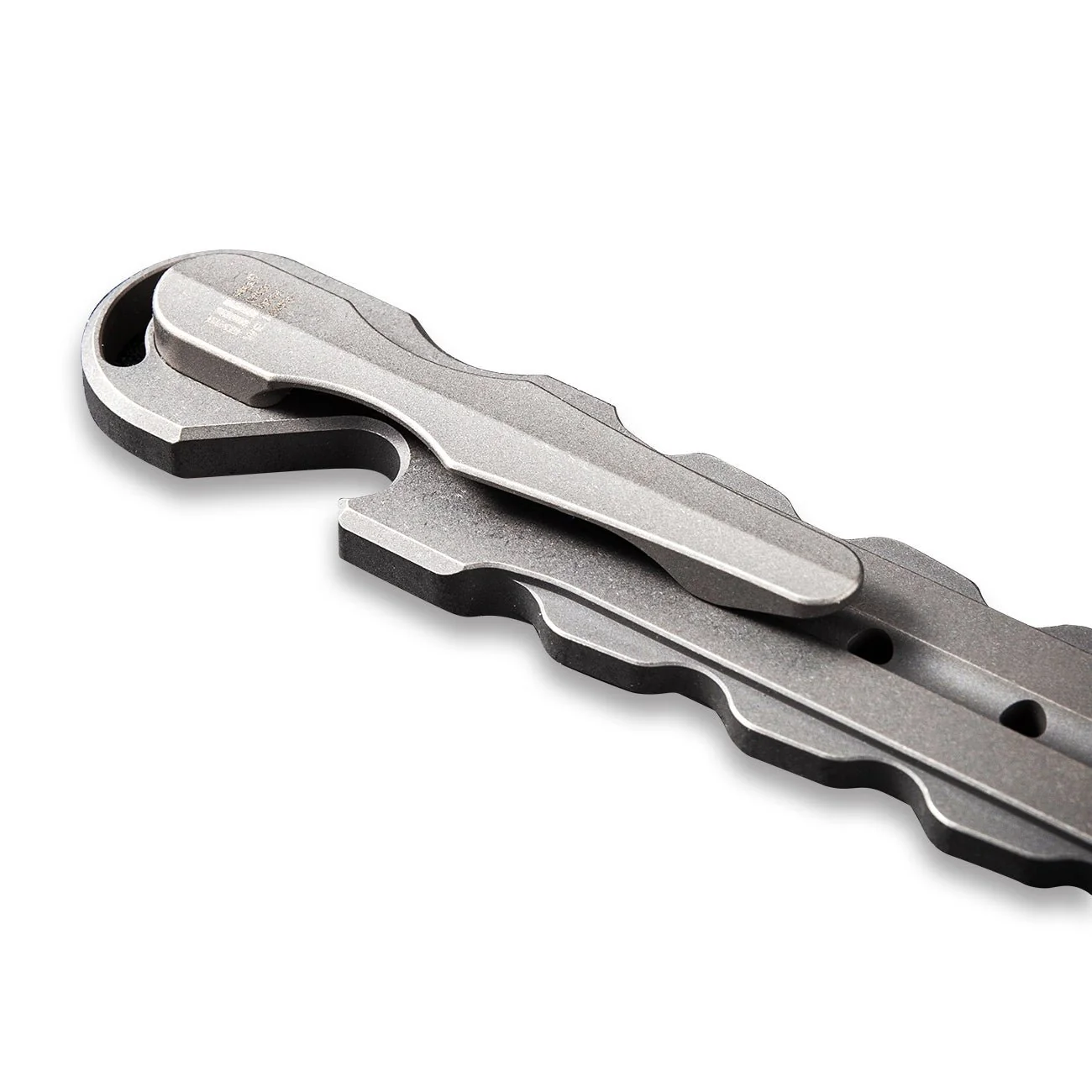 WEKNIFE Gesila Titanium Prybar Multitool With A Titanium Clip A-08B - Image 4